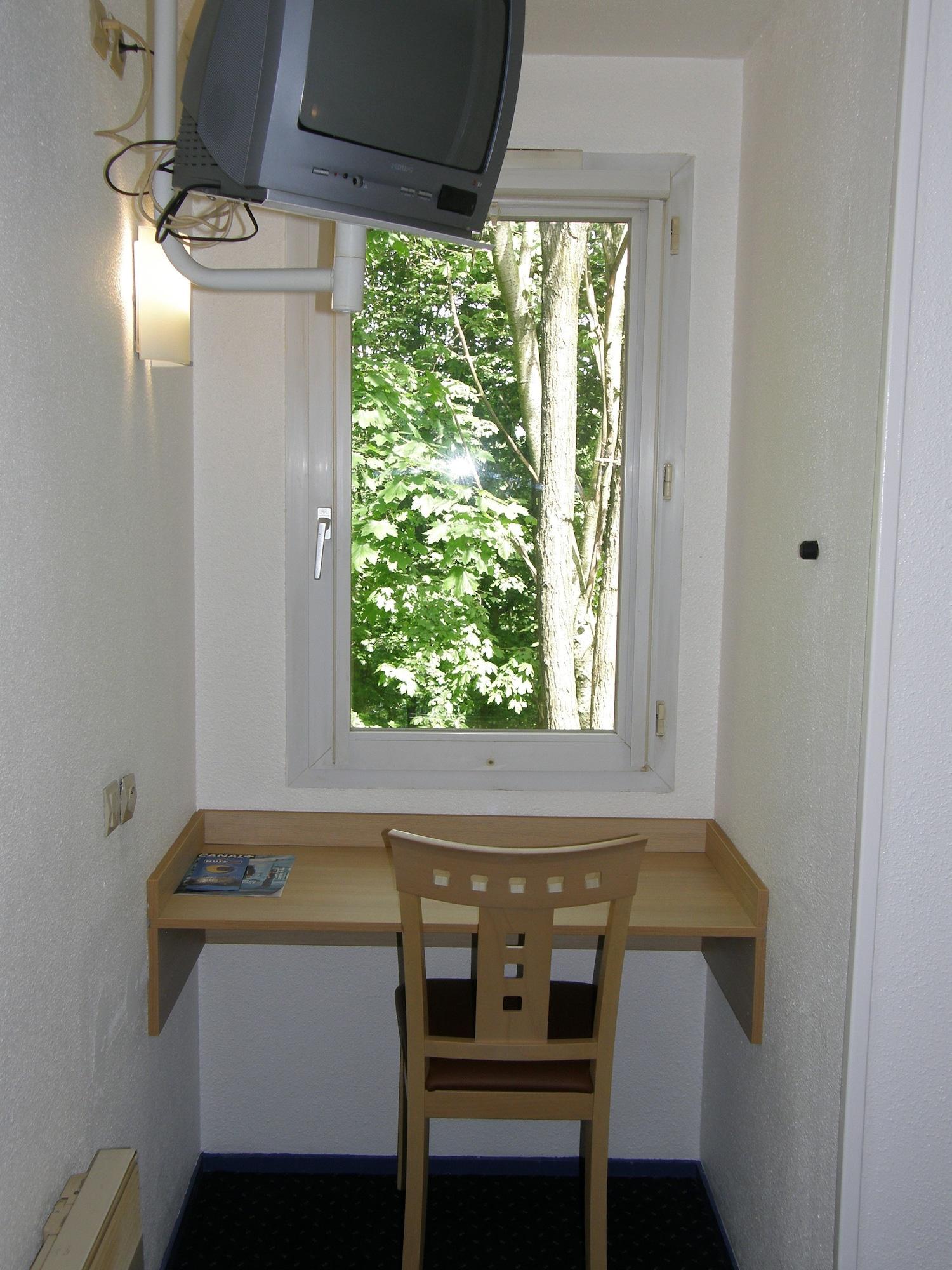 Hotel Mister Bed Lomme Lila Exterior foto